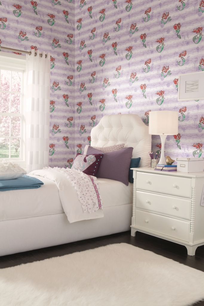 Обои York Disney IV Disney The Little Mermaid Swim DI0955 фото в интерьере