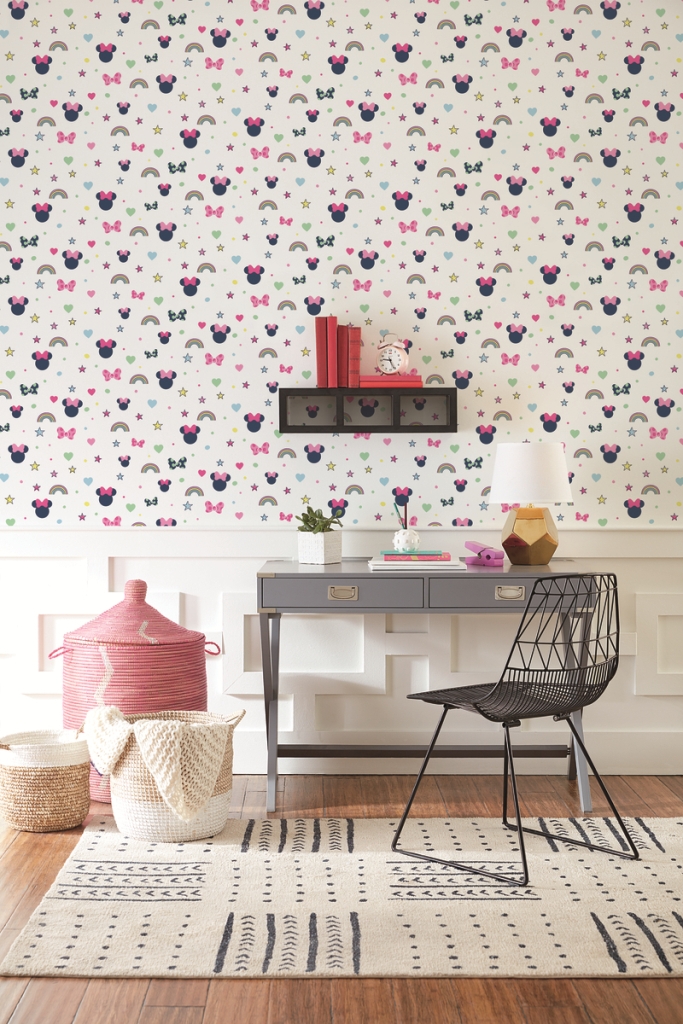 Обои York Disney IV Disney Minnie Mouse Rainbow DI0991 фото в интерьере Обои York Disney IV Disney Minnie Mouse Rainbow DI0991 фото в интерьере