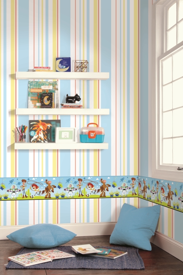 Бордюр York Disney IV Disney and Pixar Toy Story 4 DI1018BD фото в интерьере