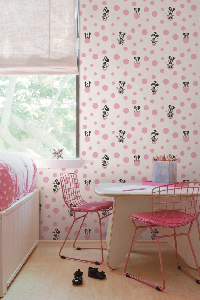 Обои York Disney IV Disney Minnie Mouse Dots DI1027 фото в интерьере