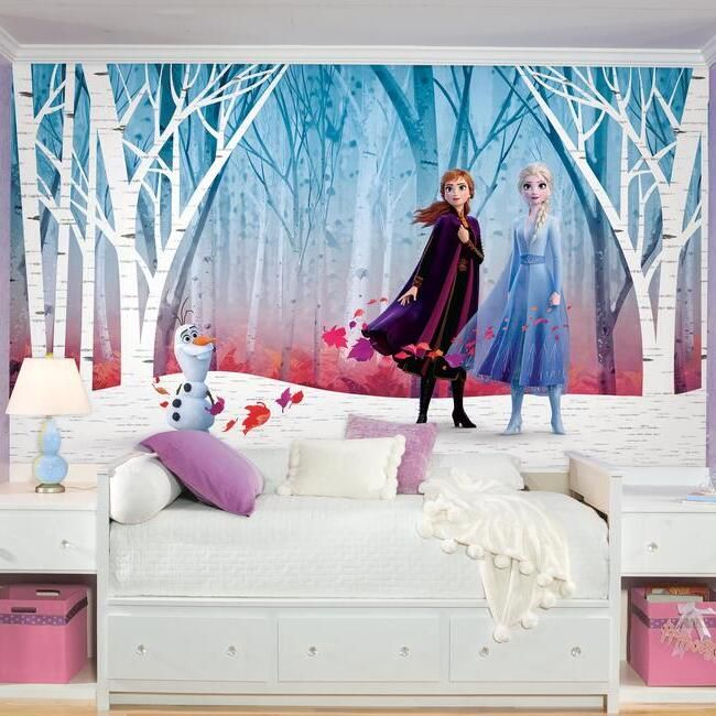 Панно York Disney IV Disney Frozen 2 Woodland Tree RMK11415M фото в интерьере