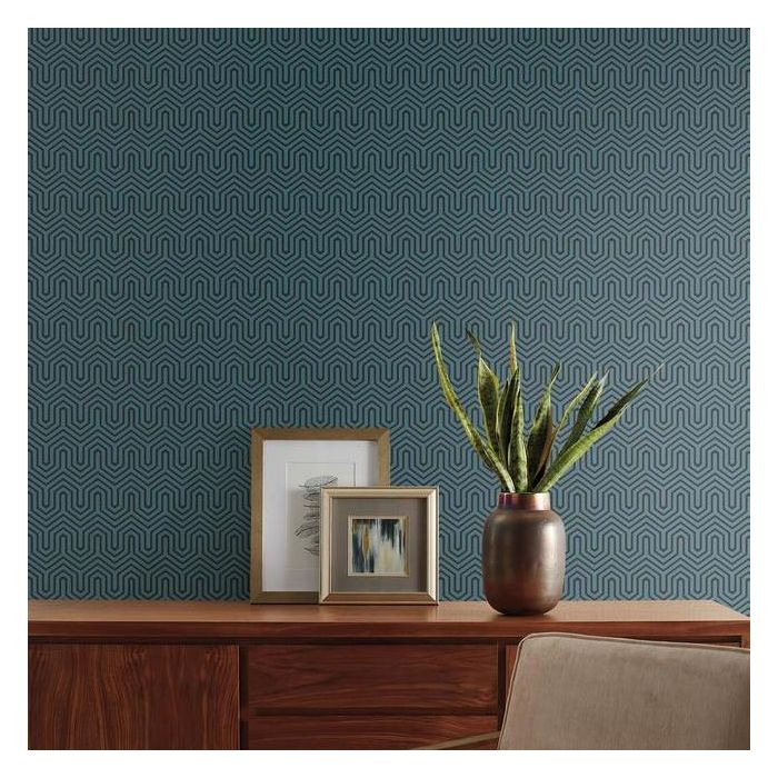 Обои York Geometric Resource Library Labyrinth GM7502 фото в интерьере