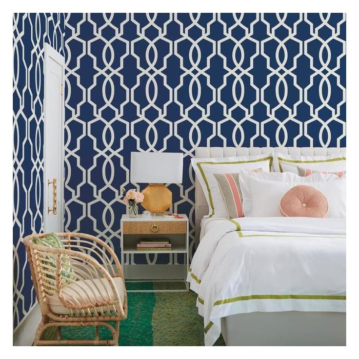 Обои York Geometric Resource Library Hourglass Trellis GM7522 фото в интерьере