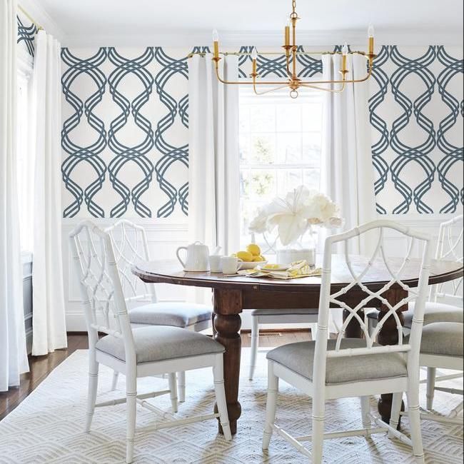 Обои York Modern Heritage 125th Anniversary Dante Ribbon NV5566 фото в интерьере