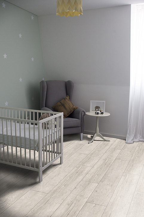 Пробковый пол замковый CorkArt Design concept Enzo DW 4002 DNN B 1200×210×10,5 фото в интерьере