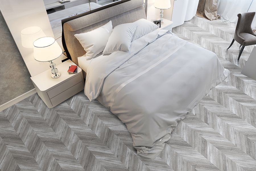 Пробковый пол замковый Corkstyle Chevron Silver 1235×305×10