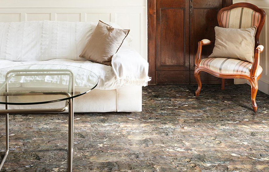 Пробковый пол клеевой Corkstyle Fantazy Fossil 915×305×6 фото в интерьере