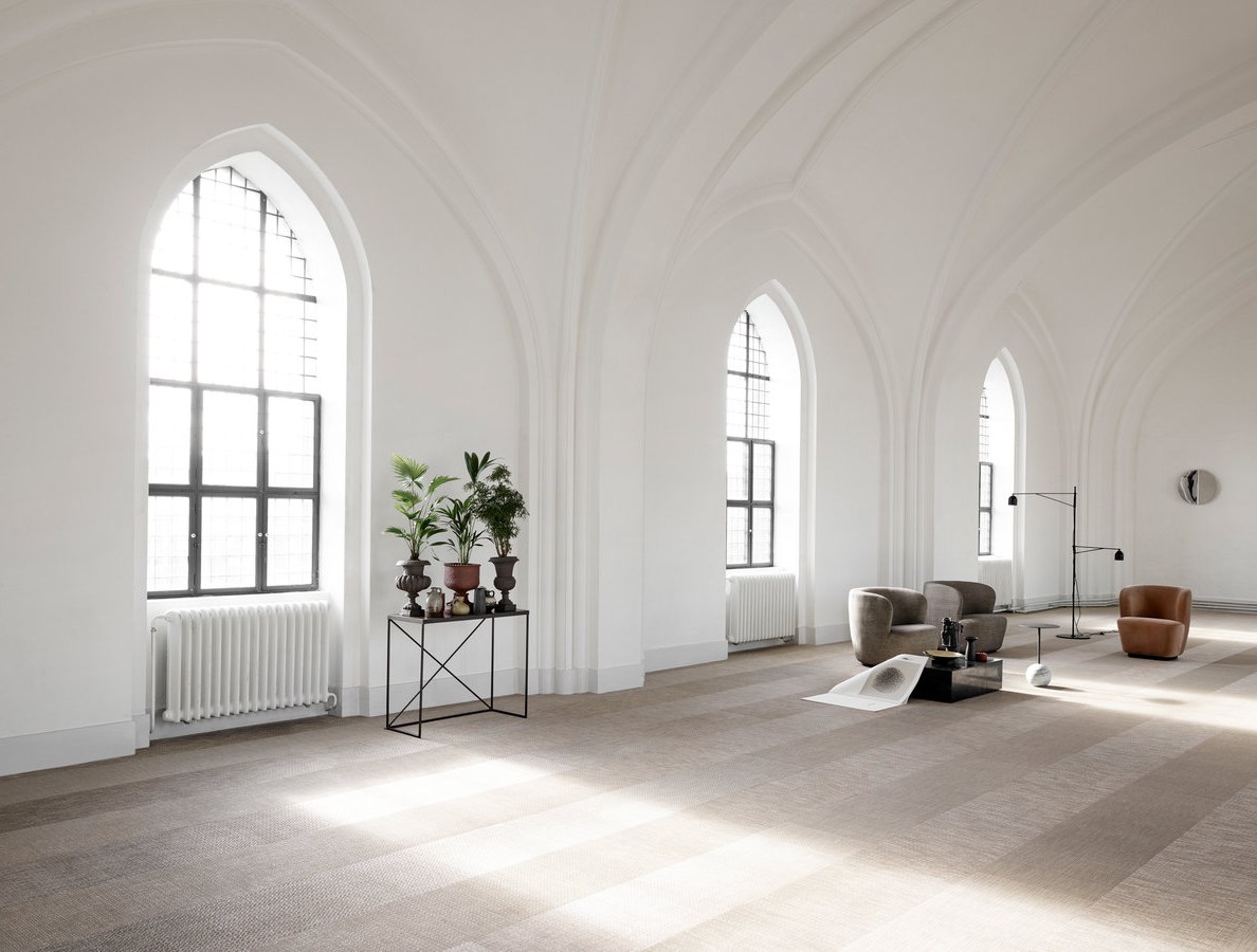 Виниловый пол Bolon плетёный Elements Cork 108294 500×500×3 фото в интерьере