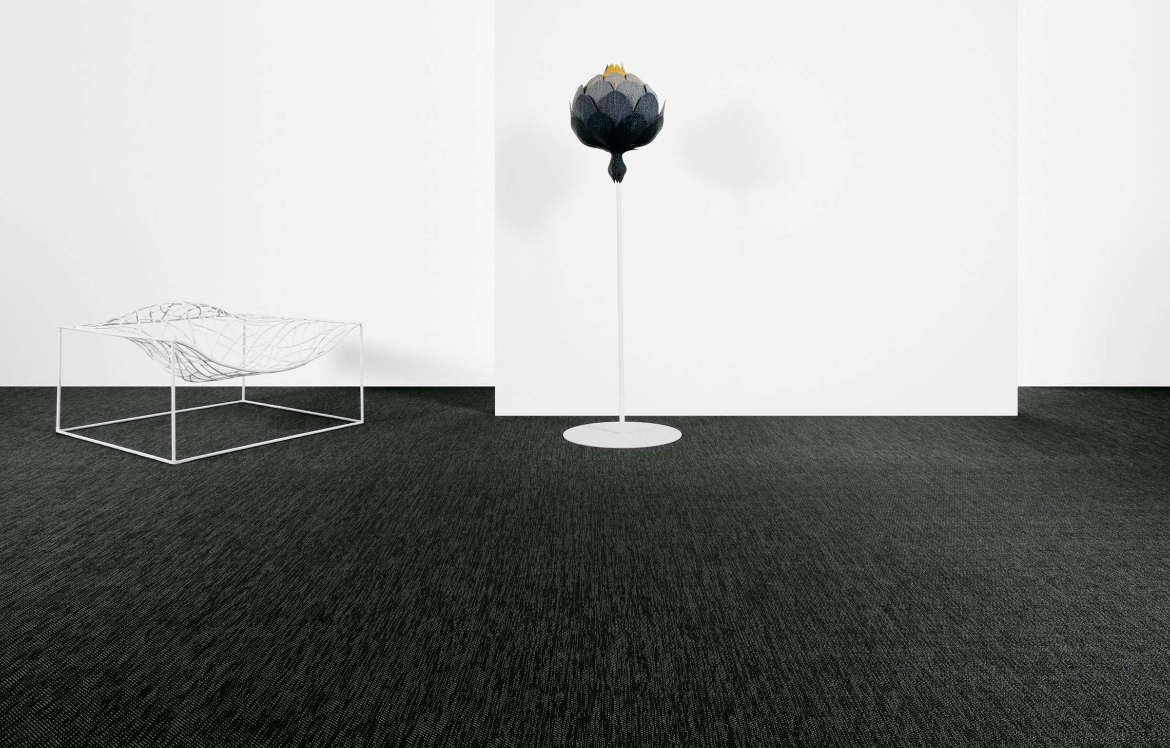 Виниловый пол Bolon плетёный Botanic Picea 500x500x3 фото в интерьере Виниловый пол Bolon плетёный Botanic Picea 500x500x3 фото в интерьере