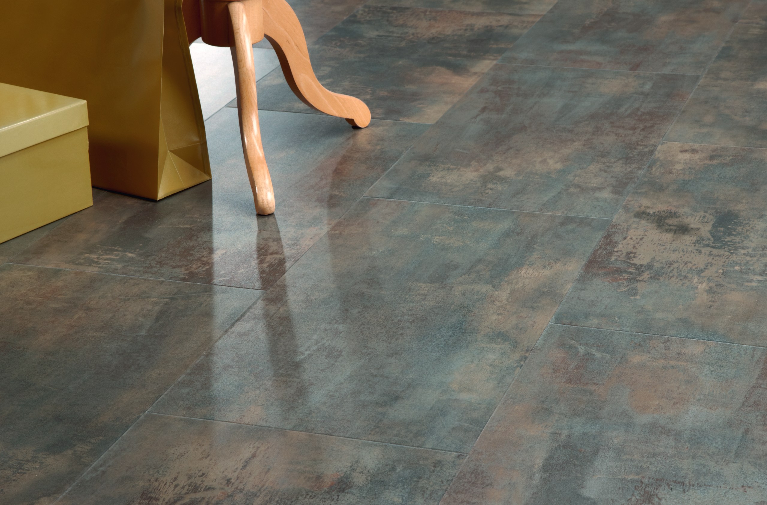 Виниловый пол Design Floors замковый Ultimo Dorato Stone 40862 655×324×4.5 фото в интерьере