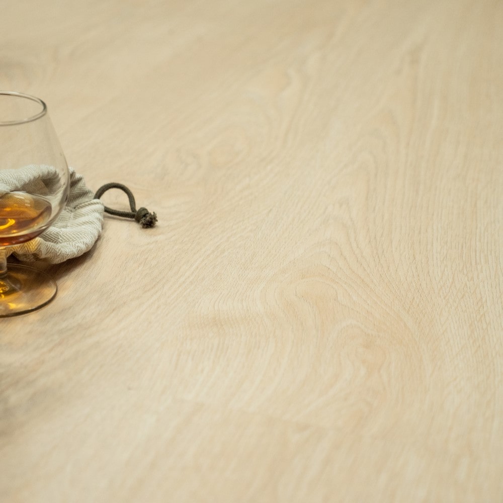 Кварцвиниловая плитка FineFloor замковая Light Дуб Гессен FF-1378 1314×190×3,6 фото в интерьере