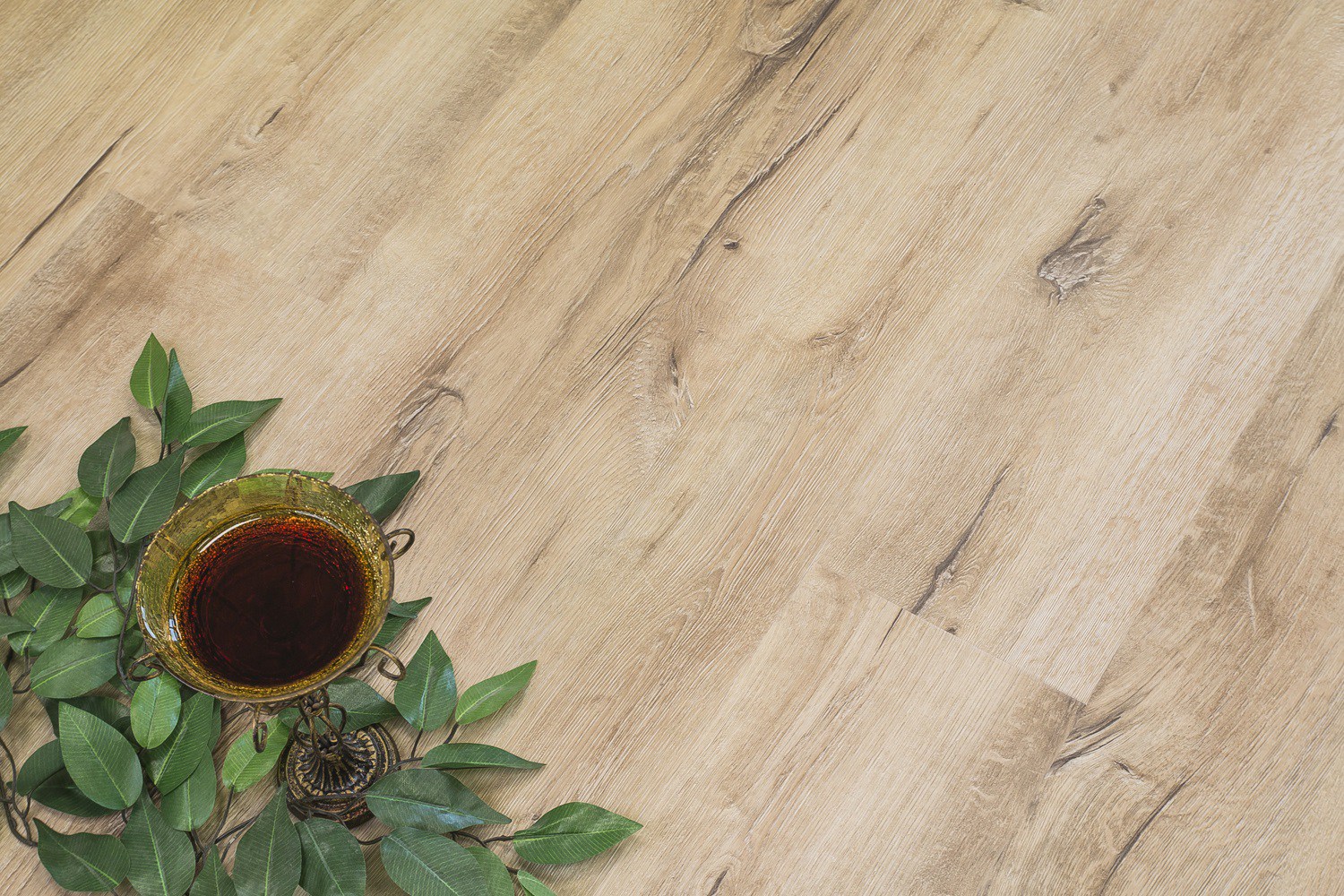 Кварцвиниловая плитка FineFloor замковая Rich Дуб Мале FF-1969 1316×191×4,5 фото в интерьере Кварцвиниловая плитка FineFloor замковая Rich Дуб Мале FF-1969 1316×191×4,5 фото в интерьере