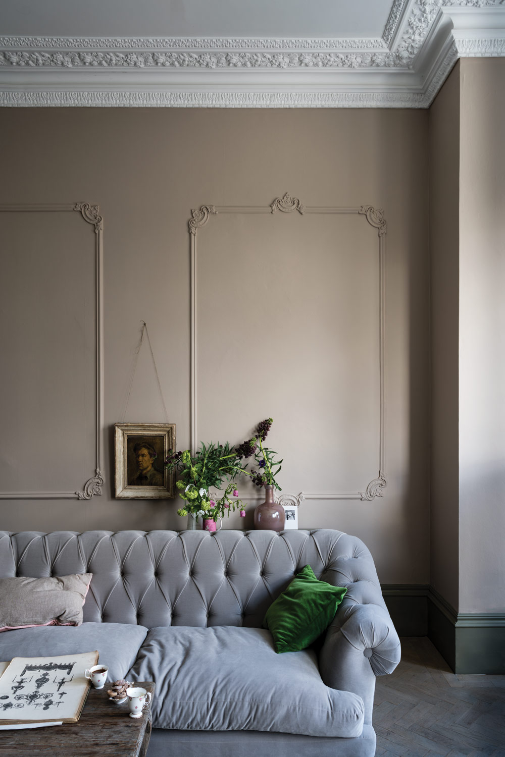 Краска Farrow & Ball цвет Jitney 293 Estate Eggshell 2,5 л