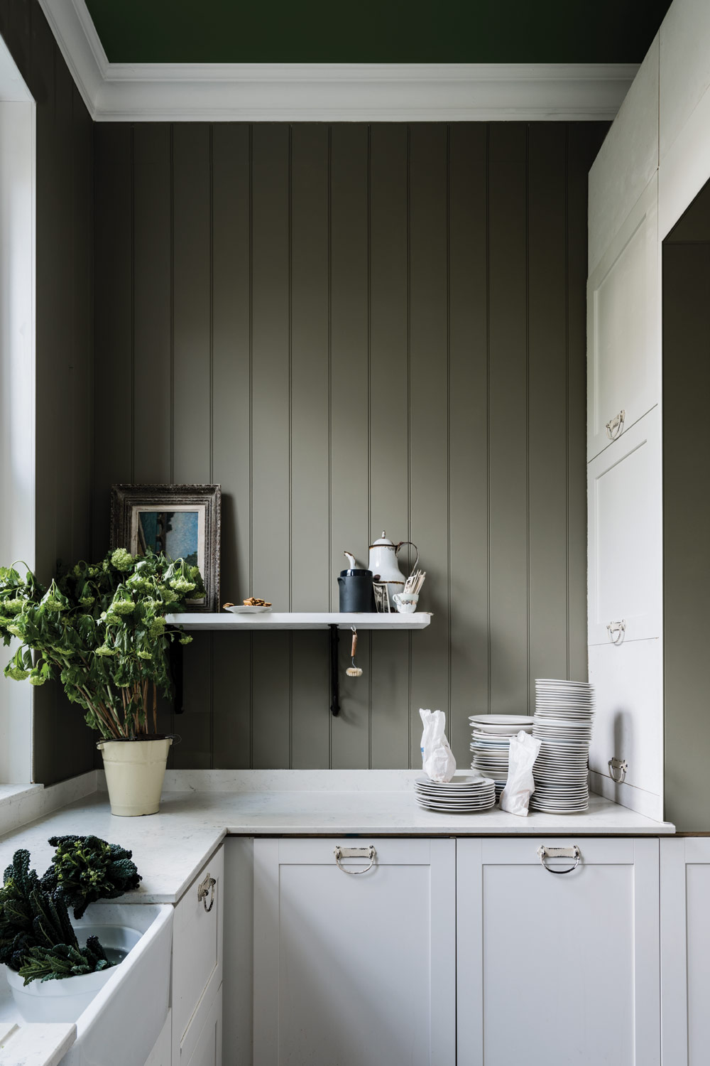 Краска Farrow & Ball цвет Treron 292 Modern Eggshell 0,75 л Краска Farrow & Ball цвет Treron 292 Modern Eggshell 0,75 л