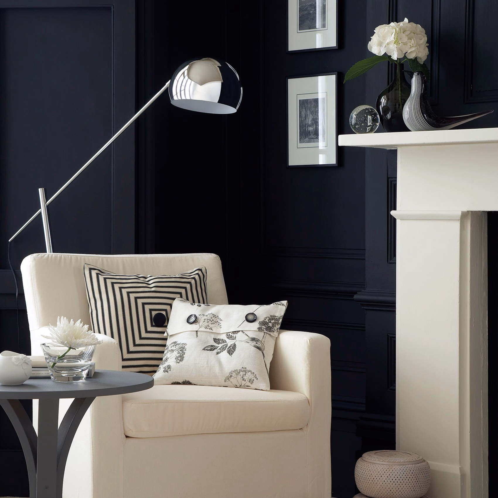 Краска Little Greene цвет Jack Black 119 Absolute Matt 0,06 л