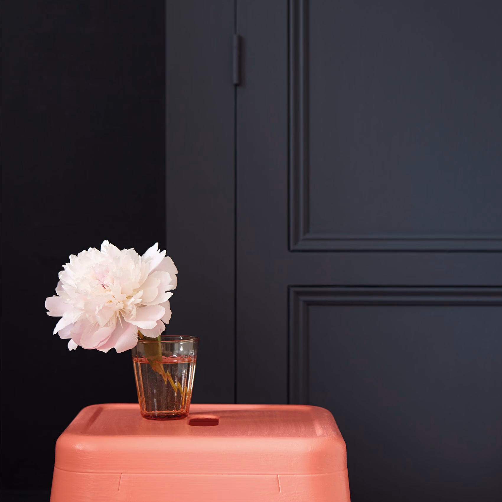 Краска Little Greene цвет Basalt 221 Absolute Matt 0,06 л