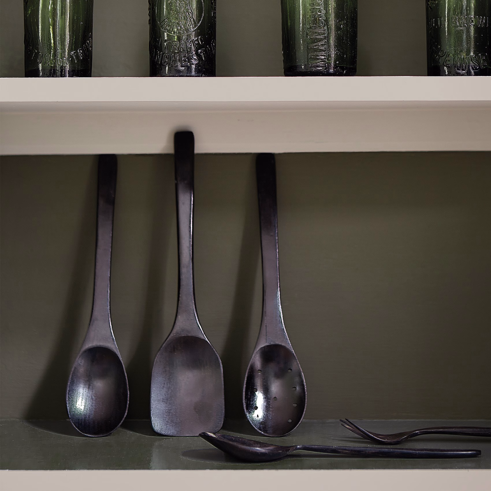 Краска Little Greene цвет Invisible Green 56 Intelligent Masonry 5 л