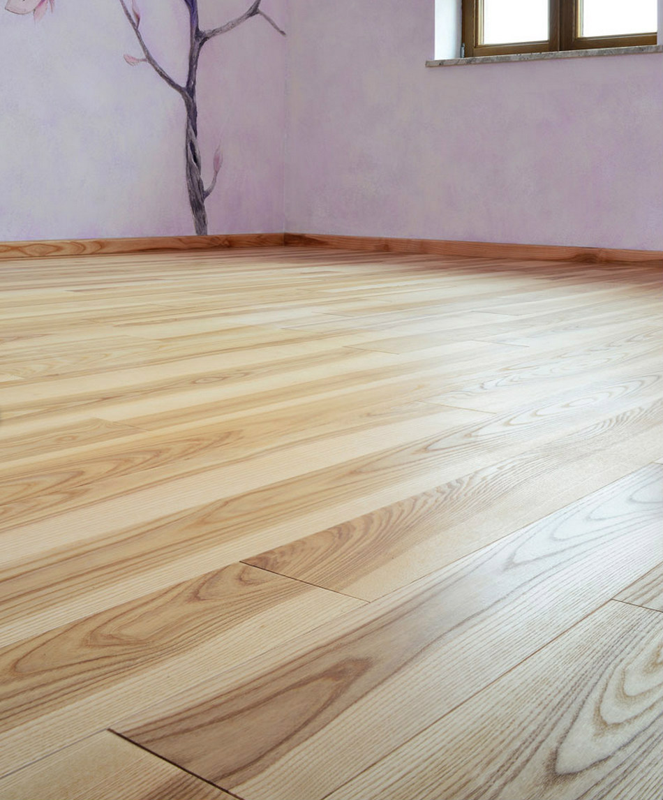 Инженерная доска Hajnowka Ясень Kodos 500-2000×145×15 фото в интерьере