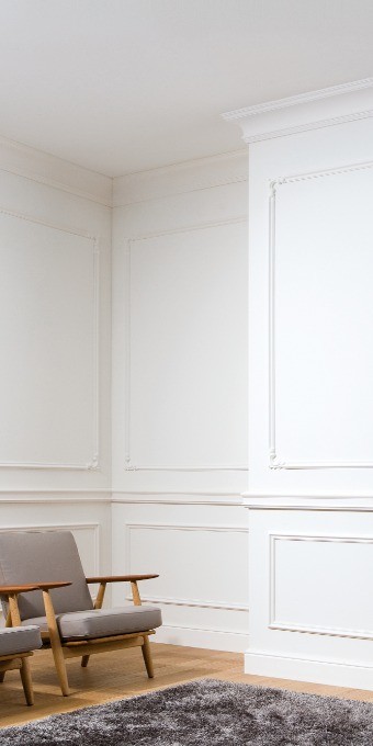 Потолочный плинтус под покраску Orac Decor Select C217 2000×156×103 фото в интерьере