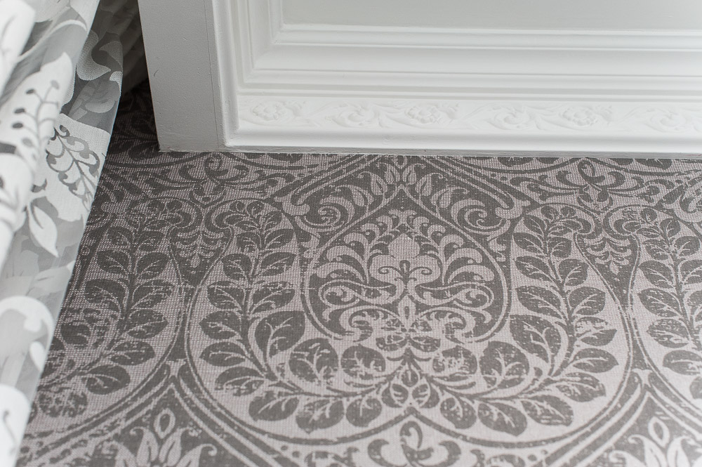 Потолочный плинтус под покраску Orac Decor Orac Luxxus C303 2000×65×144 фото в интерьере