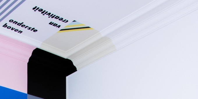 Потолочный плинтус под покраску Orac Decor Orac Luxxus C332 2000×114×230 фото в интерьере