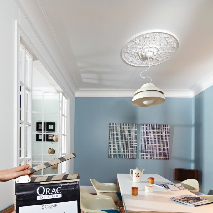 Потолочный плинтус под покраску Orac Decor Orac Luxxus C338 2000×182×182 фото в интерьере