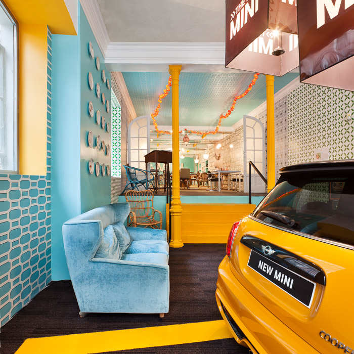 Потолочный плинтус под покраску Orac Decor Orac Luxxus C340 2000×256×135 фото в интерьере