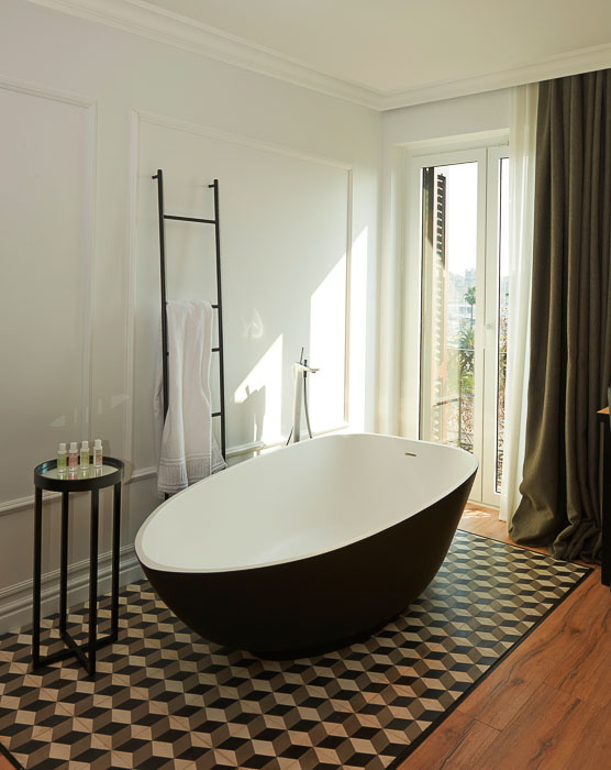 Потолочный плинтус под покраску Orac Decor Heritage L C342 2000×190×140 фото в интерьере