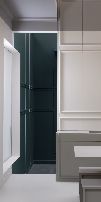Потолочный плинтус под покраску Orac Decor Select CX176 2000×40×80 фото в интерьере