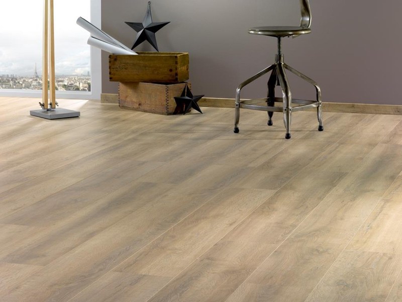 Ламинат Alsafloor Solid Дуб Прованс 456 1286×214×12 фото в интерьере