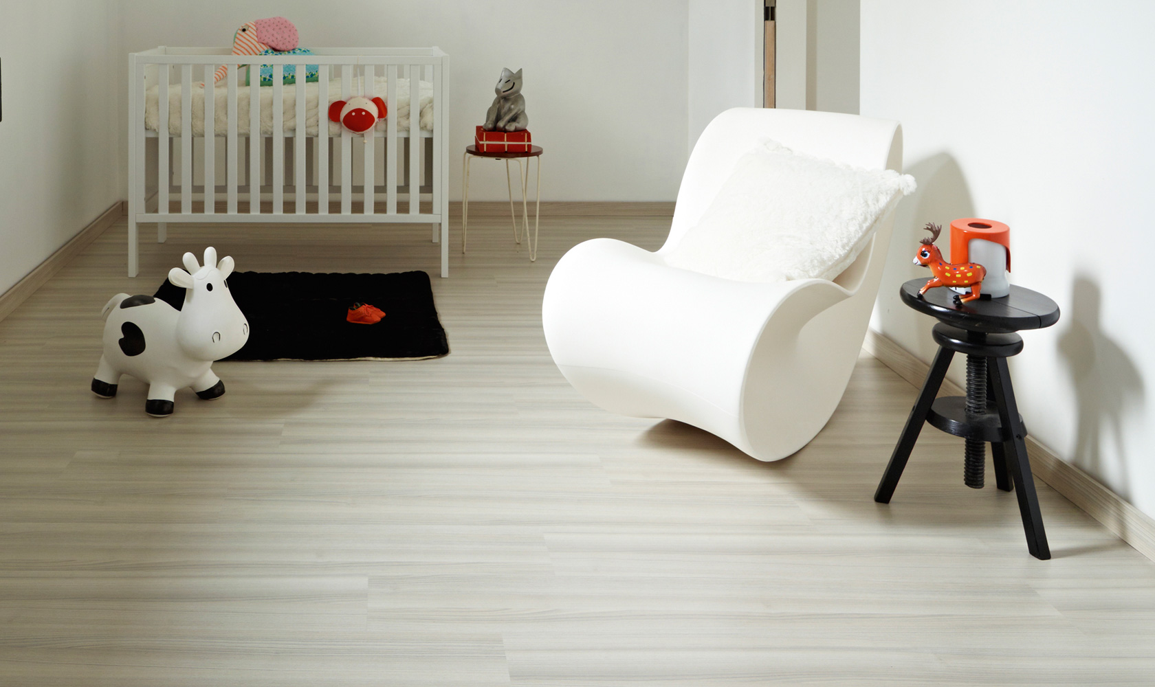 Ламинат Balterio Senator Дерево Арктик 660 фото в интерьере