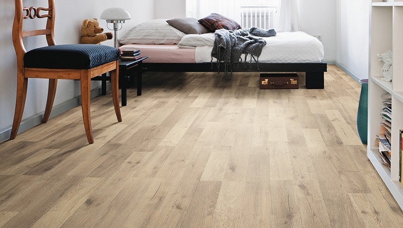 Ламинат Haro Tritty 75 Дуб Артико Песочный 533105 фото в интерьере