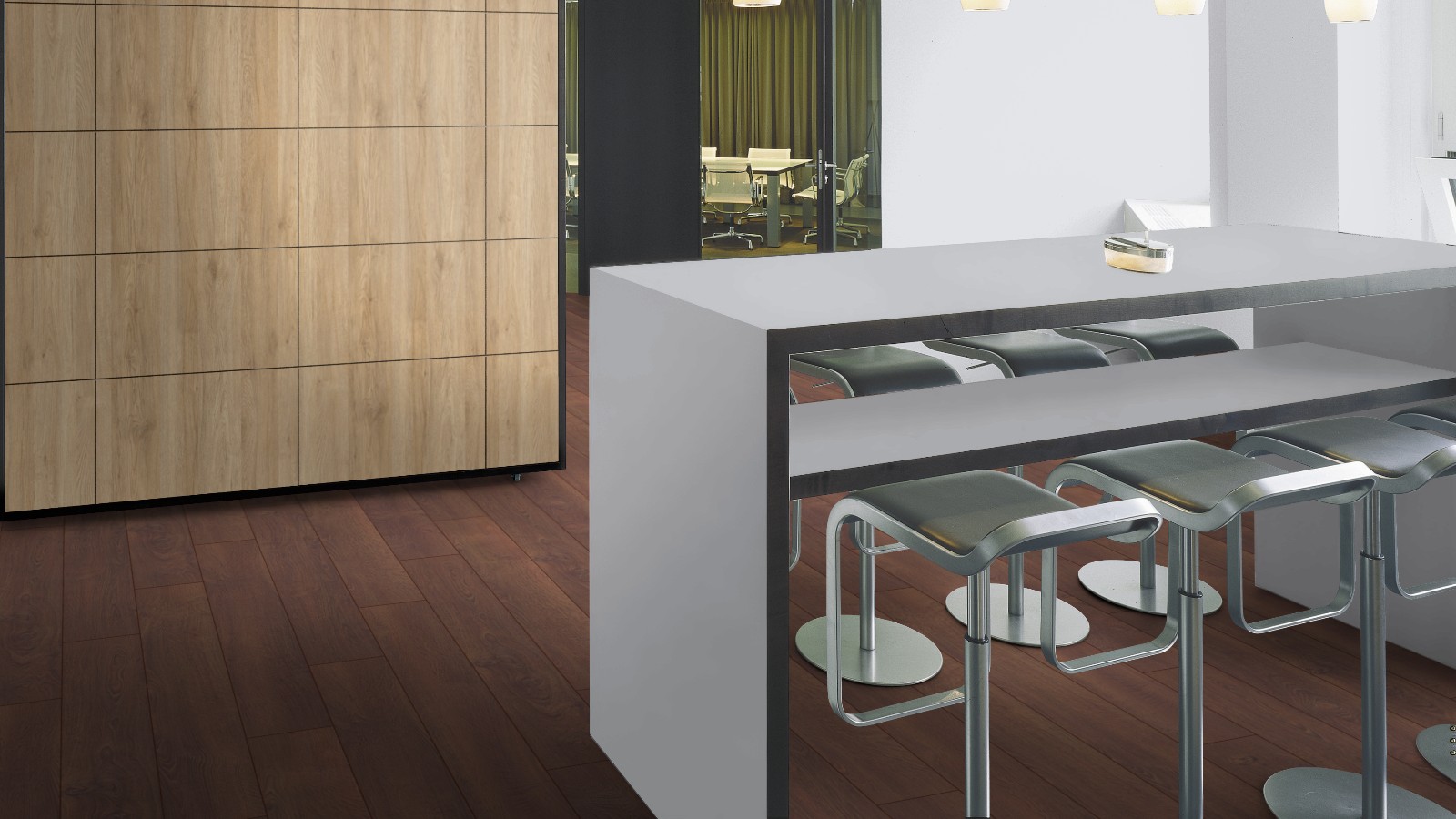 Ламинат Kaindl Natural Touch Премиум доска 33 Дуб Нашвилл 37448 фото в интерьере Ламинат Kaindl Natural Touch Премиум доска 33 Дуб Нашвилл 37448 фото в интерьере