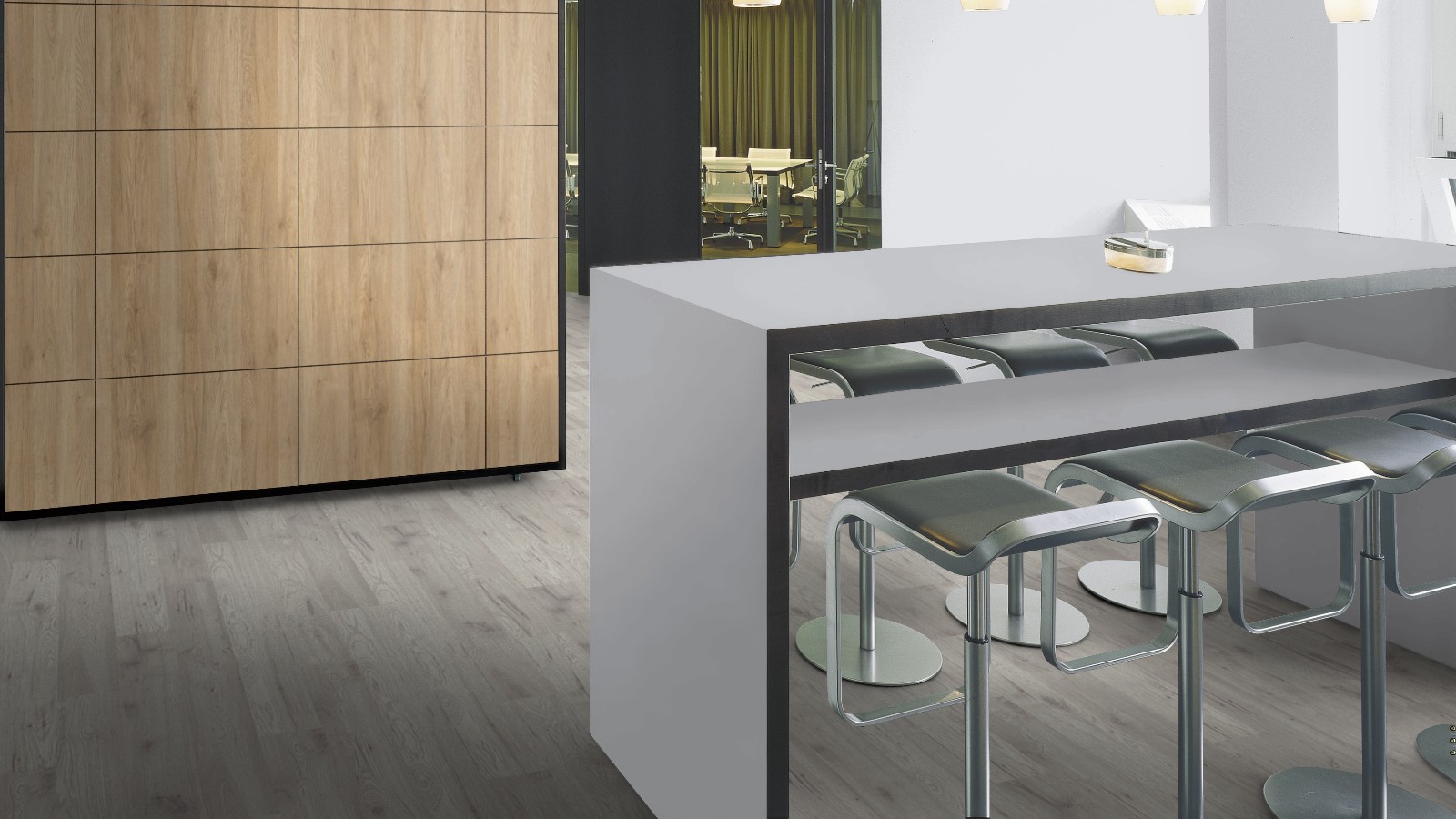 Ламинат Kaindl Natural Touch Премиум доска 33 Хикори Фресно 34142 фото в интерьере