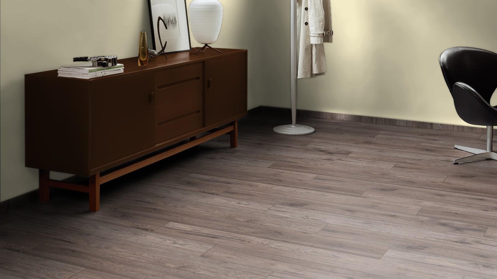 Ламинат Kaindl Natural Touch Премиум доска Хикори Мирано 34134 SQ 1383×159×10 Ламинат Kaindl Natural Touch Премиум доска Хикори Мирано 34134 SQ 1383×159×10