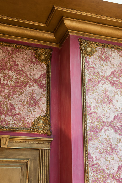 Угловой элемент к молдингу под покраску Orac Decor Orac Luxxus P3020A 425×425×40 фото в интерьере Угловой элемент к молдингу под покраску Orac Decor Orac Luxxus P3020A 425×425×40 фото в интерьере