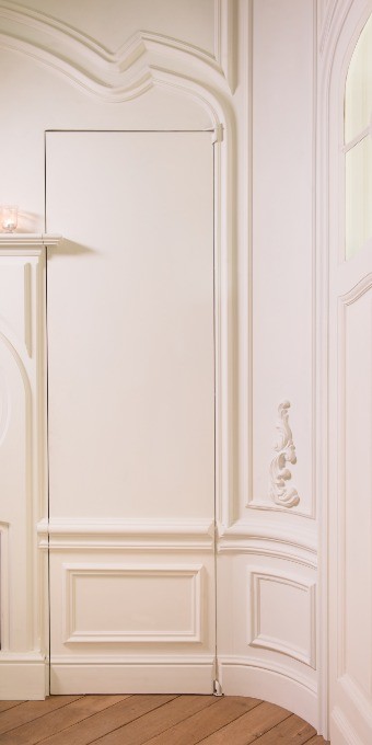 Гибкий молдинг под покраску Orac Decor Select P8020F 2000×60×26 фото в интерьере