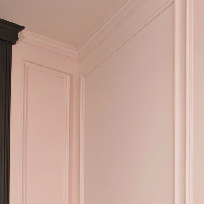 Молдинг под покраску Orac Decor Select P8030 2000×41×17 фото в интерьере