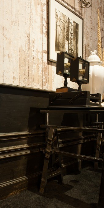 Молдинг под покраску Orac Decor Orac Luxxus P8050 2000×120×30 фото в интерьере