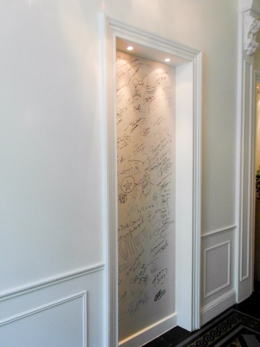 Молдинг под покраску Orac Decor Orac Luxxus P8060 2000×50×35 фото в интерьере