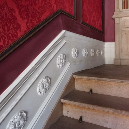 Молдинг под покраску Orac Decor Axxent PX113 2000×60×27 фото в интерьере