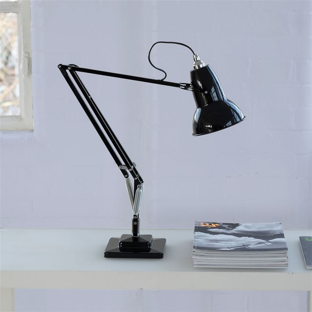 Краска Designers Guild цвет First Wisteria 138 Perfect Matt 5 л