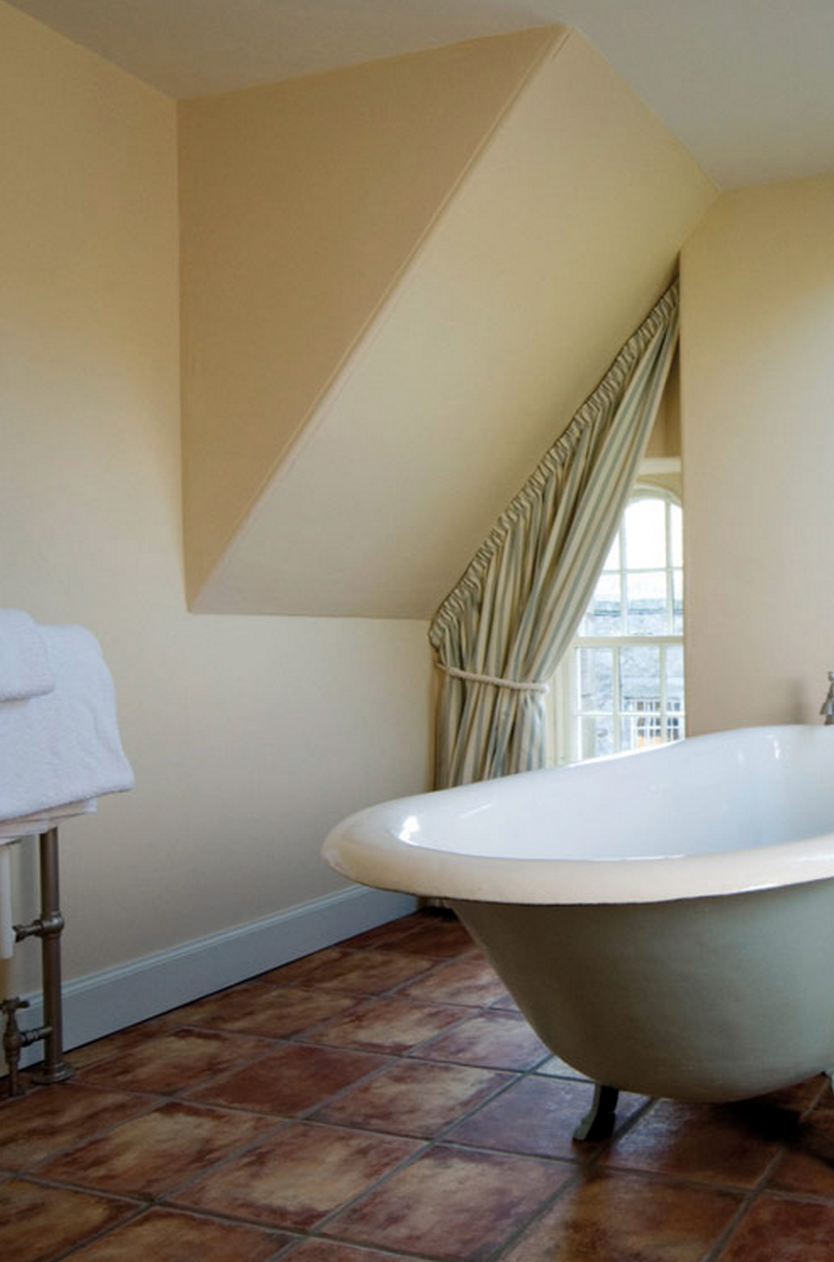 Краска Farrow & Ball цвет Farrows Cream 67 Full Gloss 0,75 л Краска Farrow & Ball цвет Farrows Cream 67 Full Gloss 0,75 л