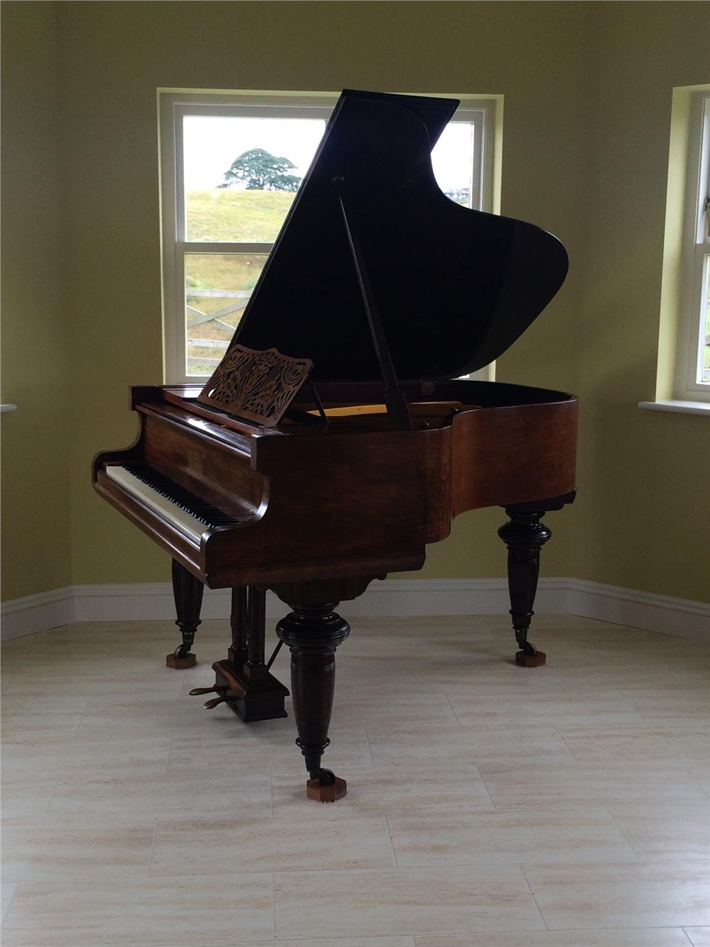 Краска Farrow & Ball цвет Churlish Green 251 Estate Emulsion 0,1 л фото в интерьере Краска Farrow & Ball цвет Churlish Green 251 Estate Emulsion 0,1 л фото в интерьере