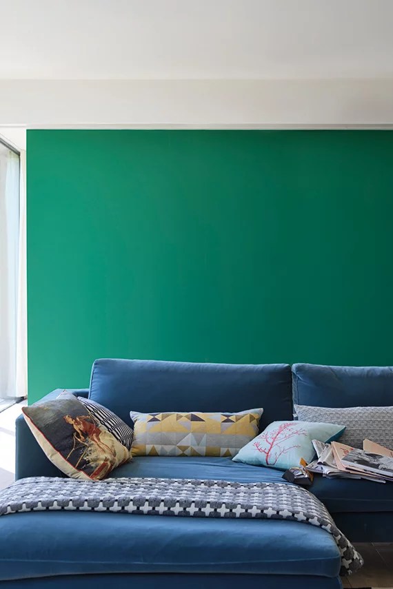 Краска Farrow & Ball Colour by Nature цвет Verdigris Green W50 Modern Emulsion 2.5 л фото в интерьере