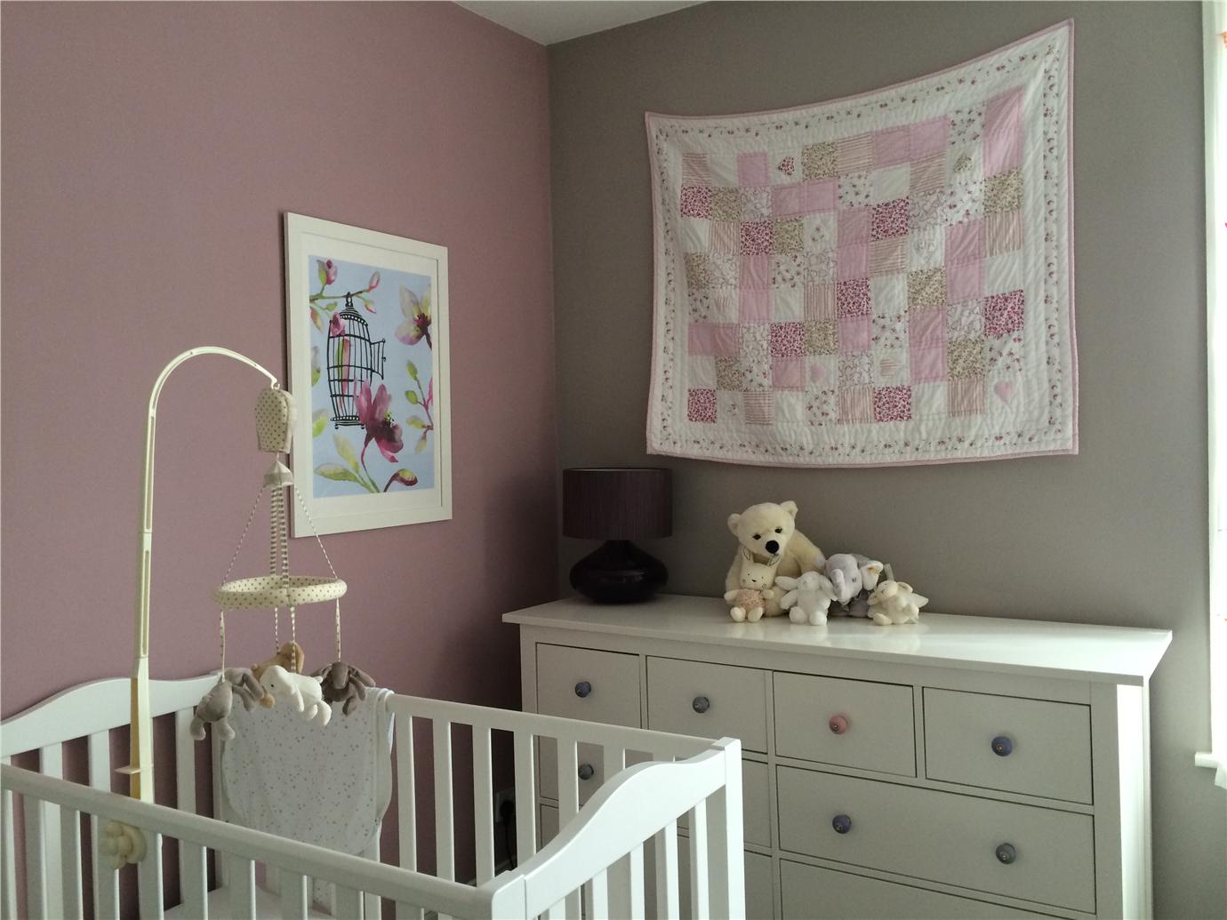 Краска Farrow & Ball цвет Dove Tale 267 Exterior Eggshell 0,75 л фото в интерьере Краска Farrow & Ball цвет Dove Tale 267 Exterior Eggshell 0,75 л фото в интерьере