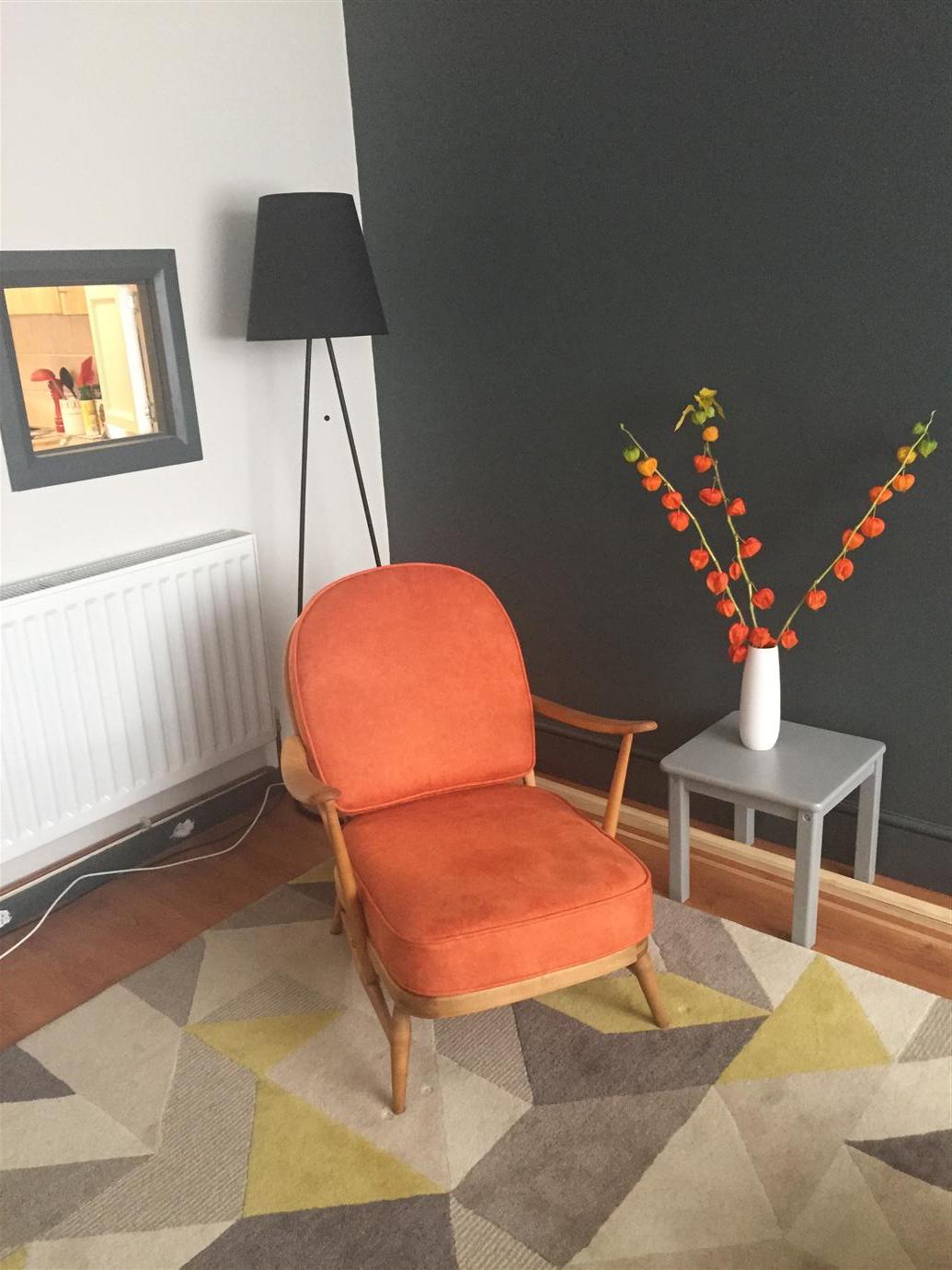 Краска Farrow & Ball цвет Down Pipe 26 Estate Eggshell 0,75 л фото в интерьере Краска Farrow & Ball цвет Down Pipe 26 Estate Eggshell 0,75 л фото в интерьере