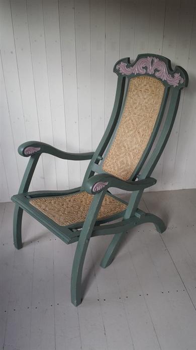 Краска Farrow & Ball цвет Green Smoke 47 Dead Flat 5 л фото в интерьере Краска Farrow & Ball цвет Green Smoke 47 Dead Flat 5 л фото в интерьере