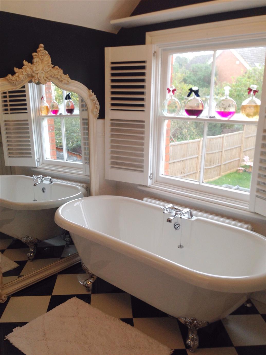 Краска Farrow & Ball цвет Hague Blue 30 Modern Emulsion 2,5 л фото в интерьере Краска Farrow & Ball цвет Hague Blue 30 Modern Emulsion 2,5 л фото в интерьере