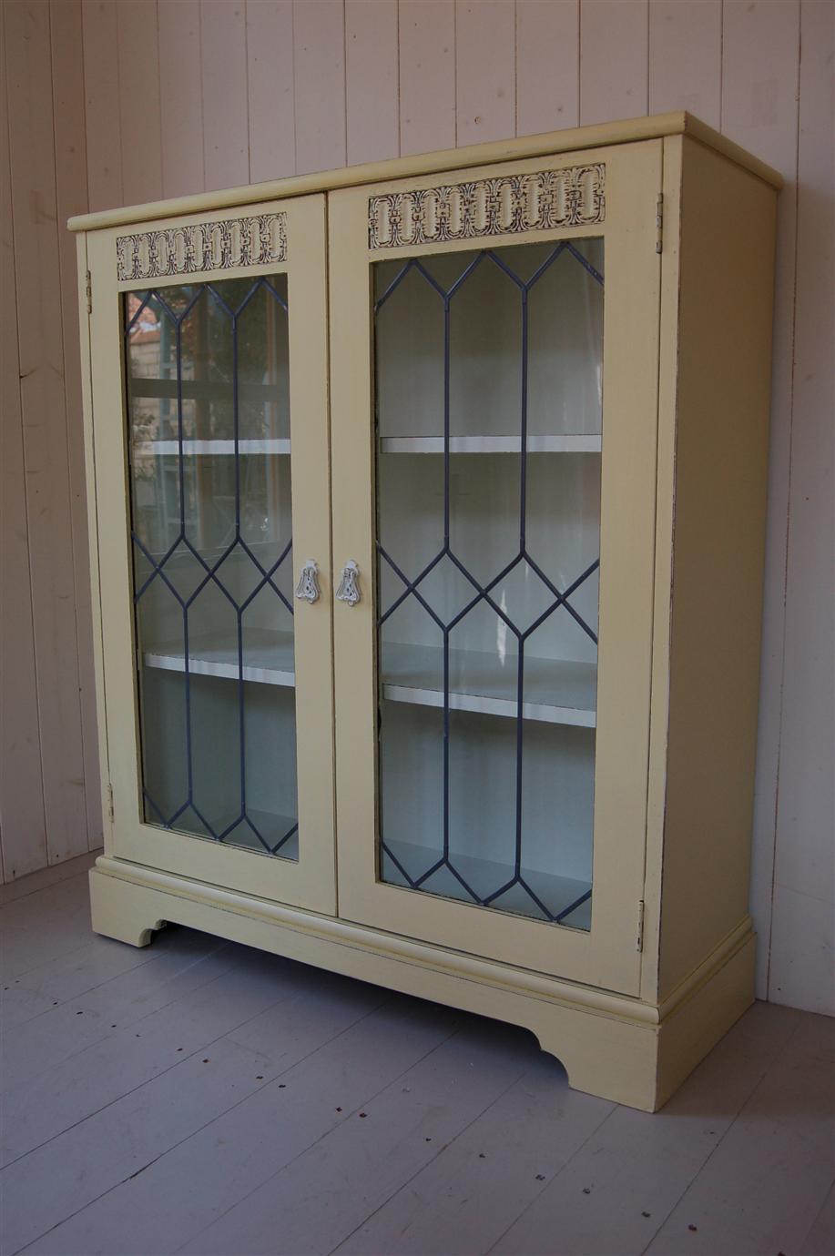 Краска Farrow & Ball цвет Hound Lemon 2 Full Gloss 2,5 л фото в интерьере